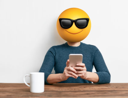 Increasing traffic from Facebook, using emojis: 4 key recommendations